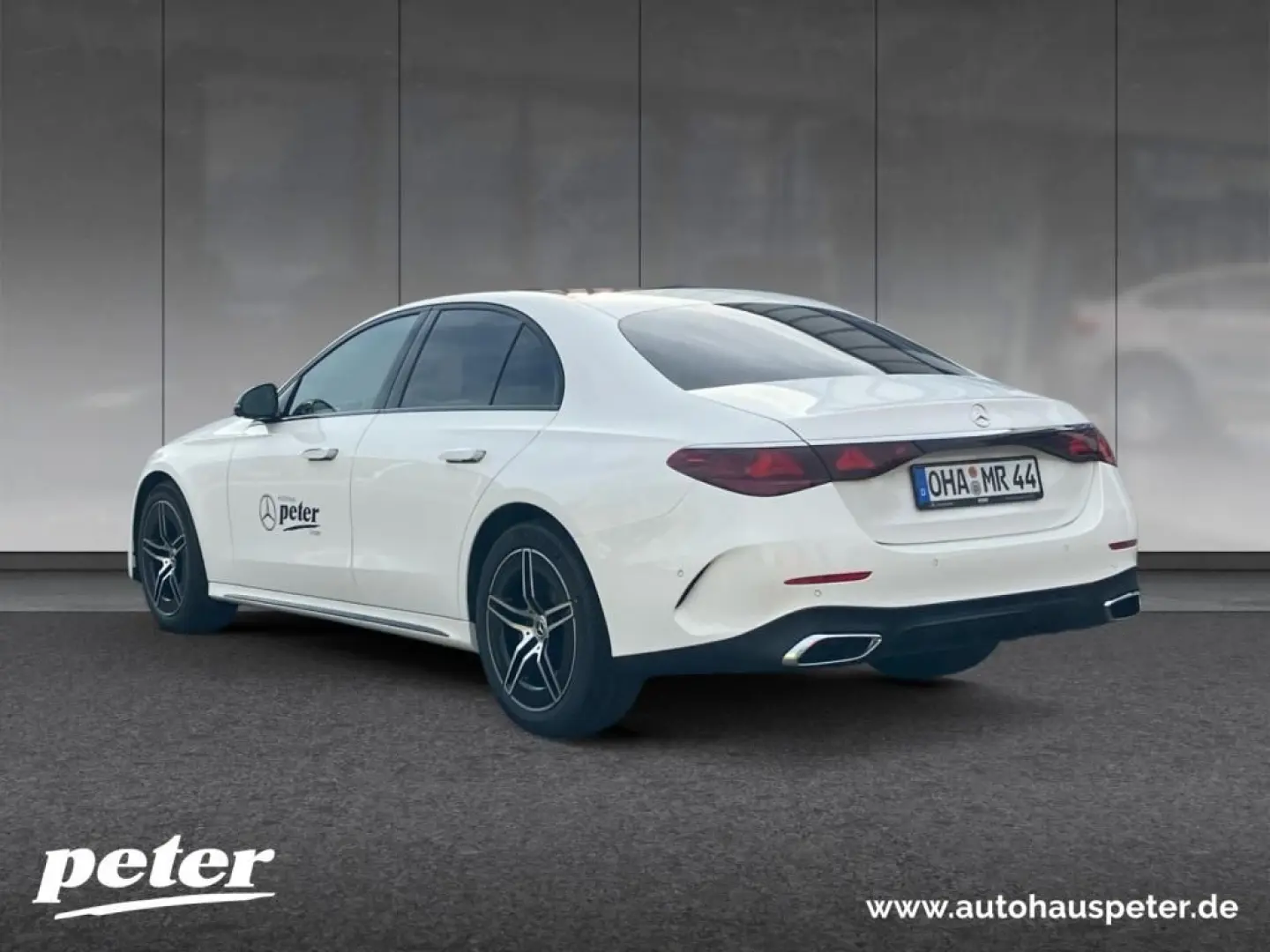 E 200 AMG Superscreen Night Panorama-SD