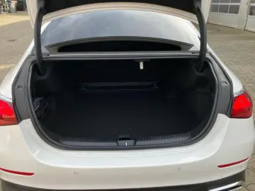 E 200 AMG Superscreen Night Panorama-SD