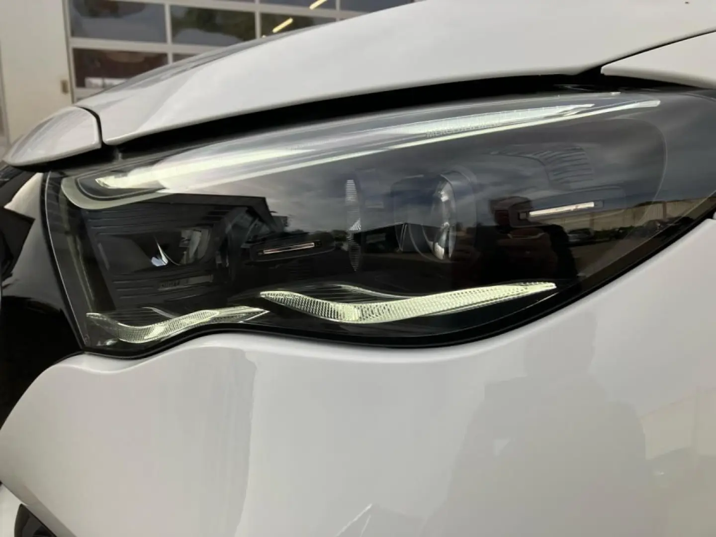 E 200 AMG Superscreen Night Panorama-SD