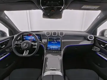 GLC 300e AMG Prem  AHK DISTR BUR3D Night HUD 360