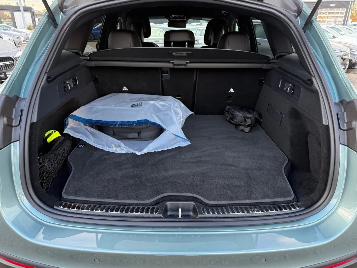 GLC 300e AMG Night Kamera Memory DISTR 20´Zoll