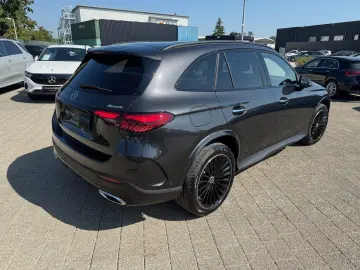 GLC 300e AMG 4M Premium Night 20´ Burmester AHK