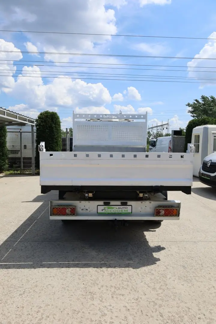 Renault Master Basculabil 2.3 L2 130 CP