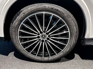 GLC 200 4M Ed.AMG Night DigiL Pano AHK Distronic