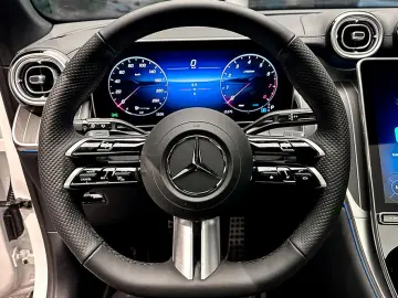 GLC 200 4M Ed.AMG Night DigiL Pano AHK Distronic