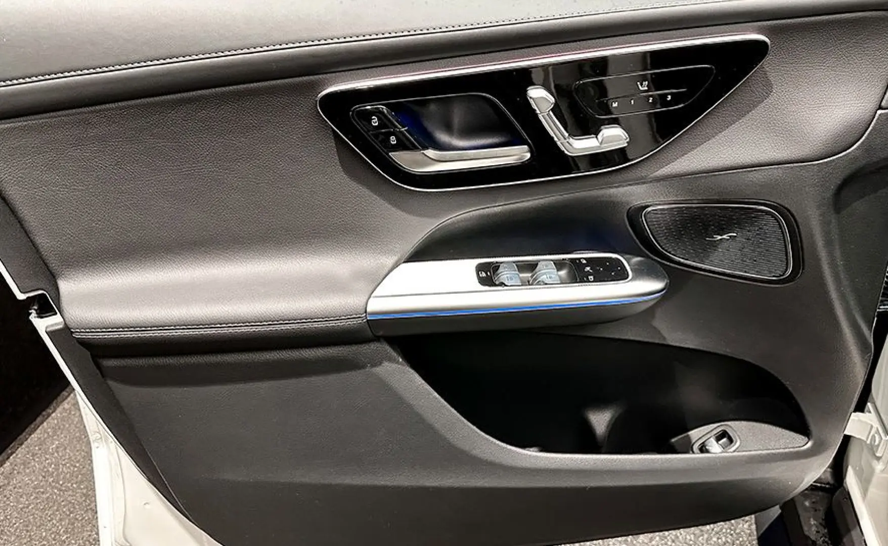 GLC 200 4M Ed.AMG Night DigiL Pano AHK Distronic