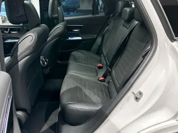 GLC 200 4M Ed.AMG Night DigiL Pano AHK Distronic