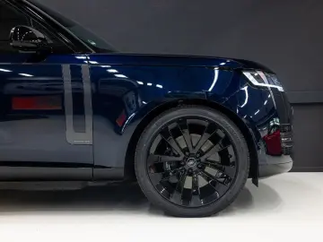 Range Rover 3.0 P550e Autobiography PHEV SV Colo