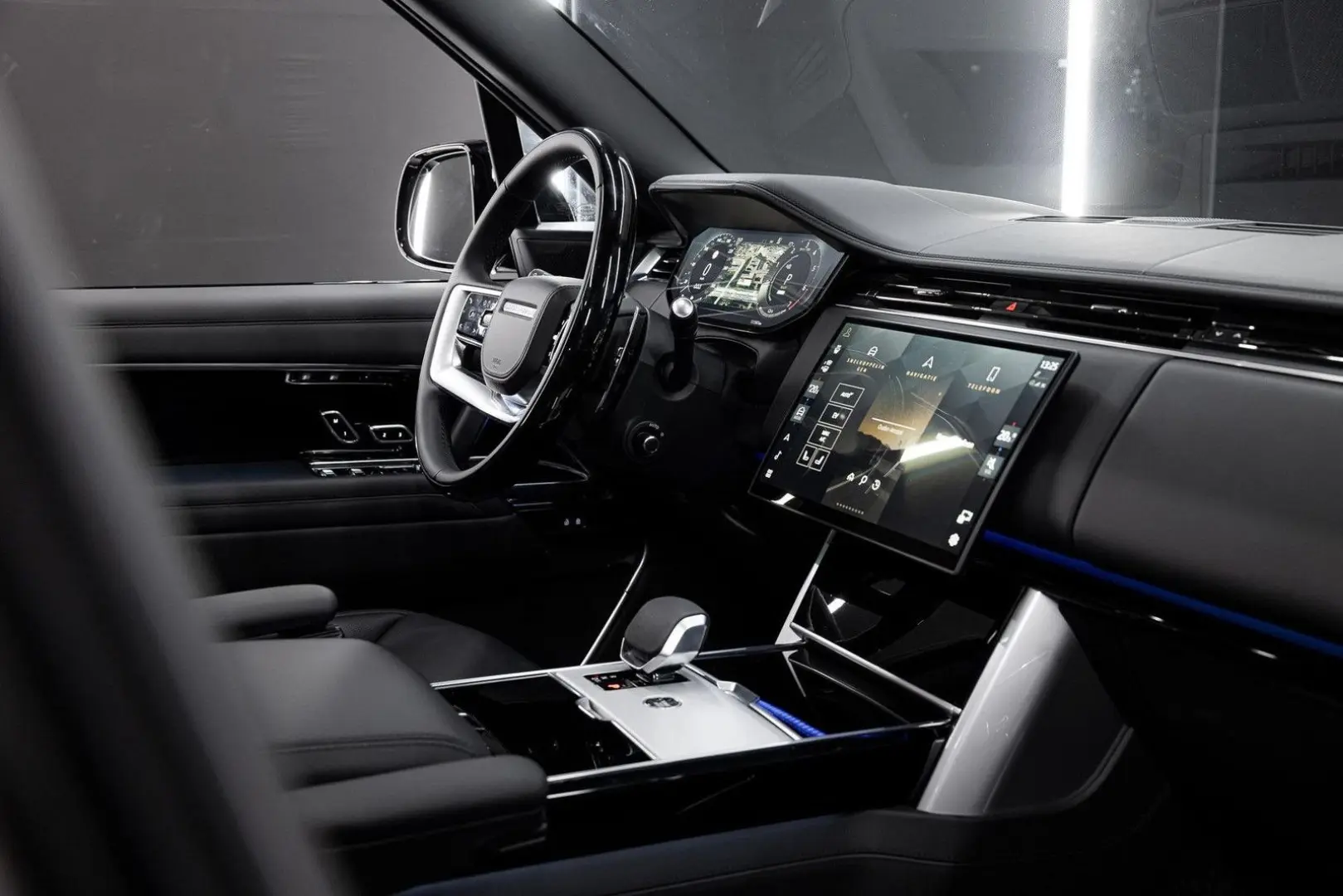 Range Rover 3.0 P550e Autobiography PHEV SV Colo