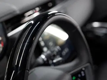 Range Rover 3.0 P550e Autobiography PHEV SV Colo