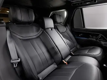 Range Rover 3.0 P550e Autobiography PHEV SV Colo