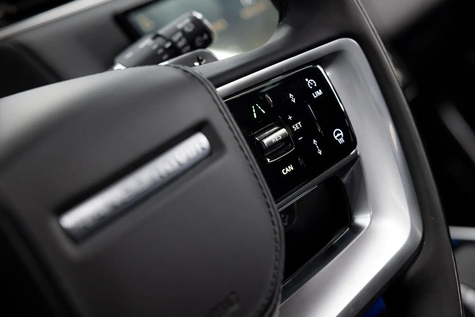 Range Rover 3.0 P550e Autobiography PHEV SV Colo