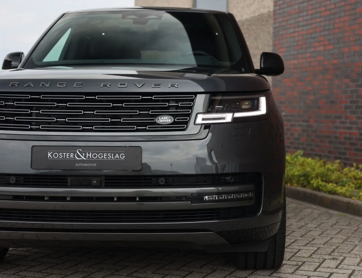 Range Rover P550e Autobiography   23 Inch - SV