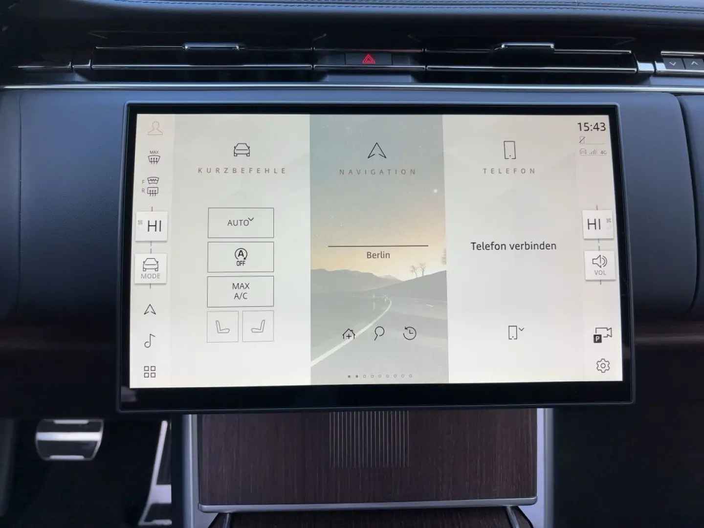 Range Rover P530 Autobiography SWB Multimedia