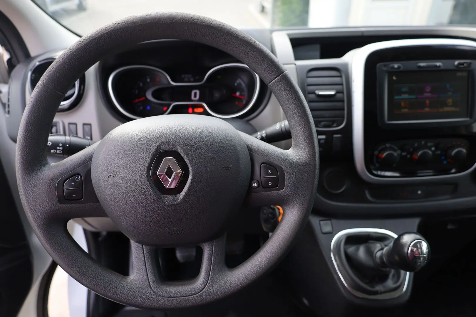 Renault Trafic 1.6 120 cp L1H1