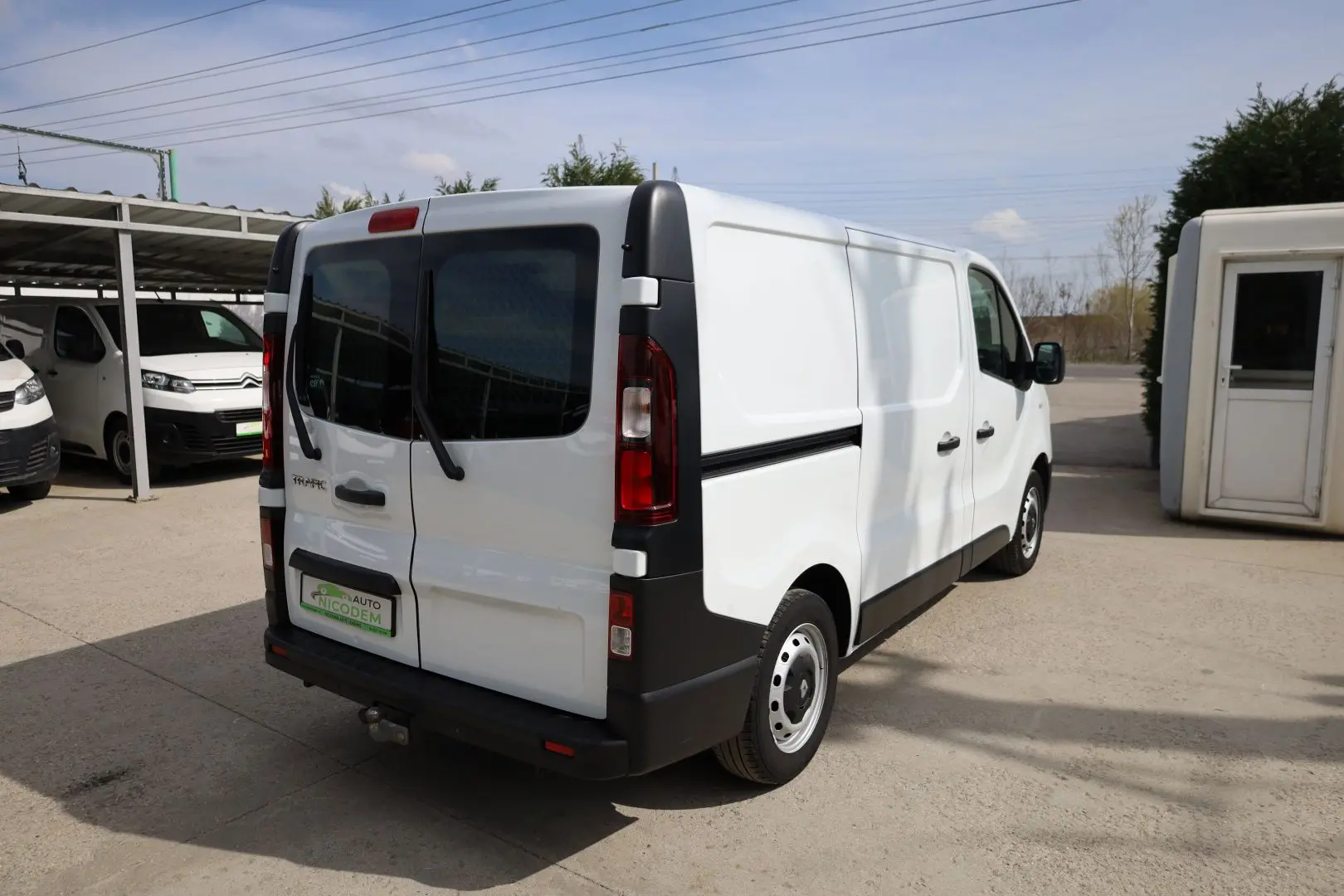 Renault Trafic L1H1 2.0 DCI 120hp
