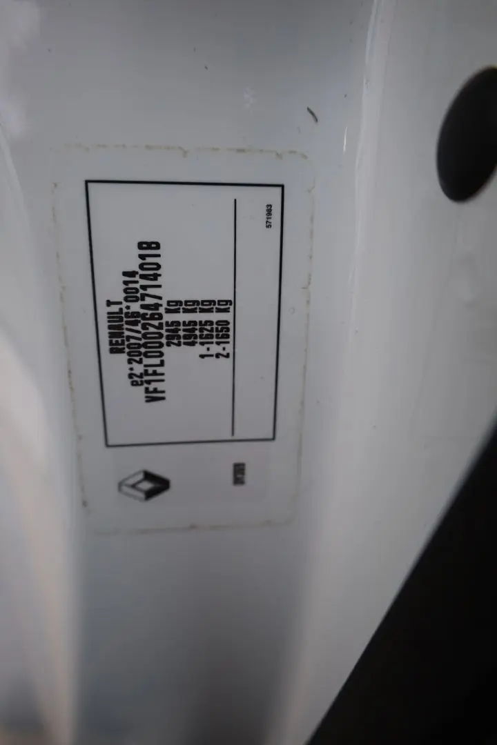 Renault Trafic L1H1 2.0 DCI 120hp