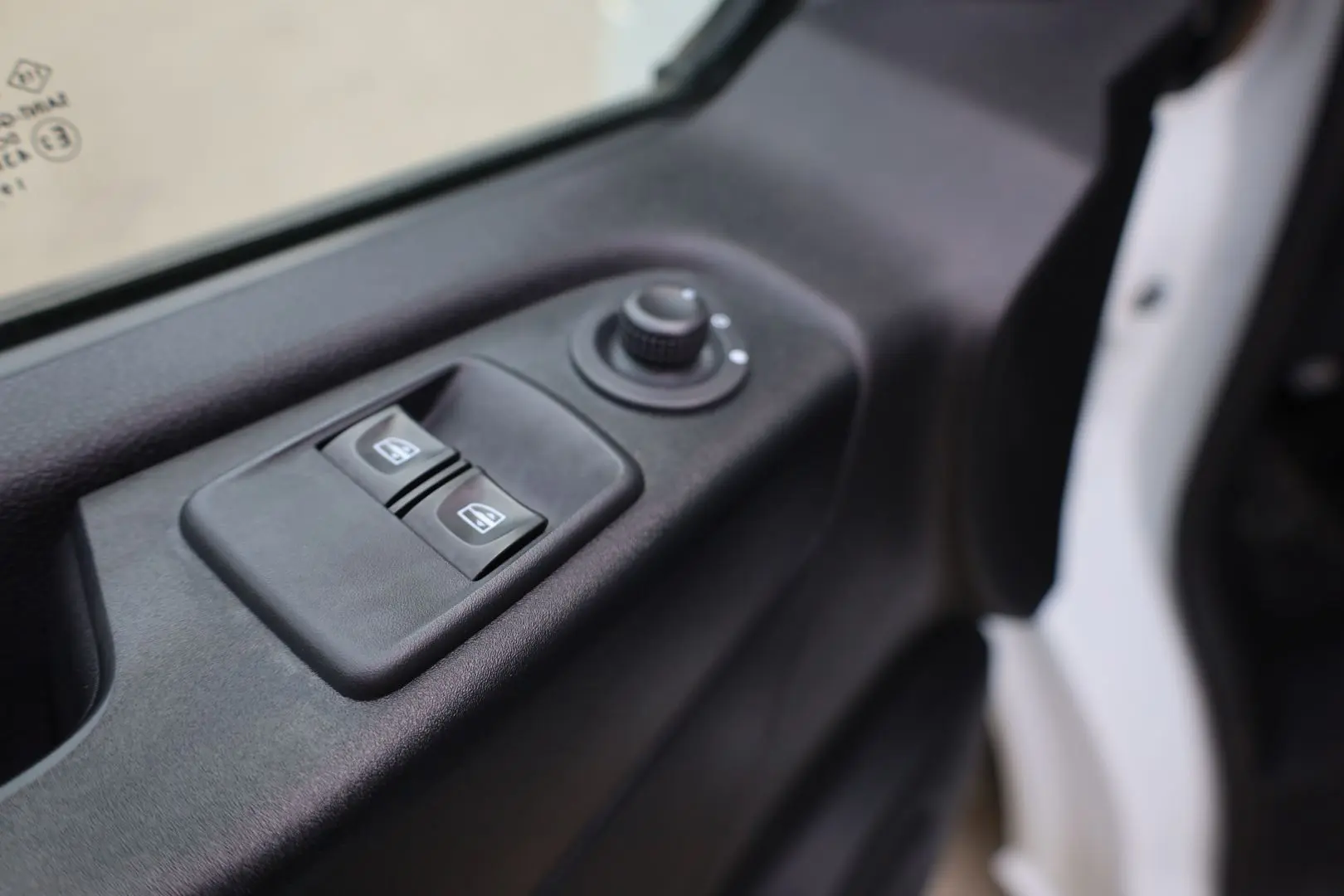 Renault Trafic L1H1 2.0 DCI 120hp