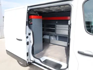 Renault Trafic L1H1 2.0 DCI 120hp