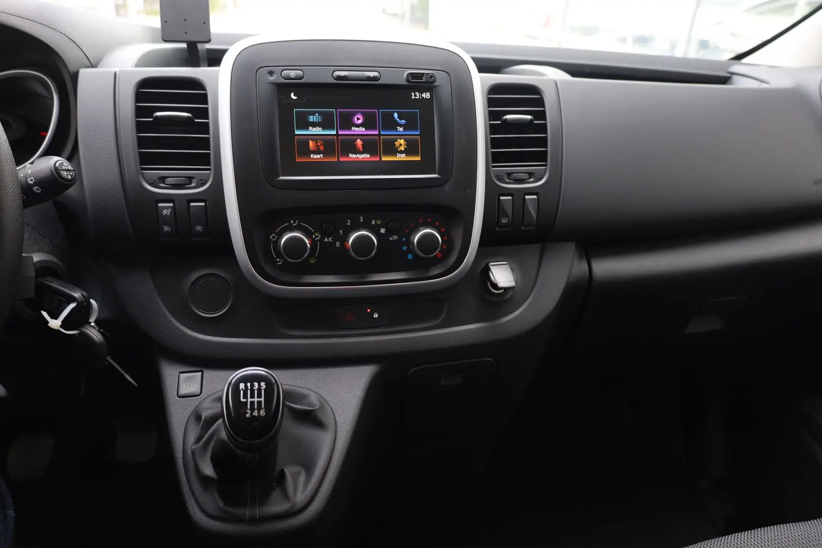 Renault Trafic L1H1 2.0 DCI 120hp