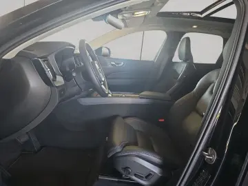 XC60 B5 B AWD Plus Dark