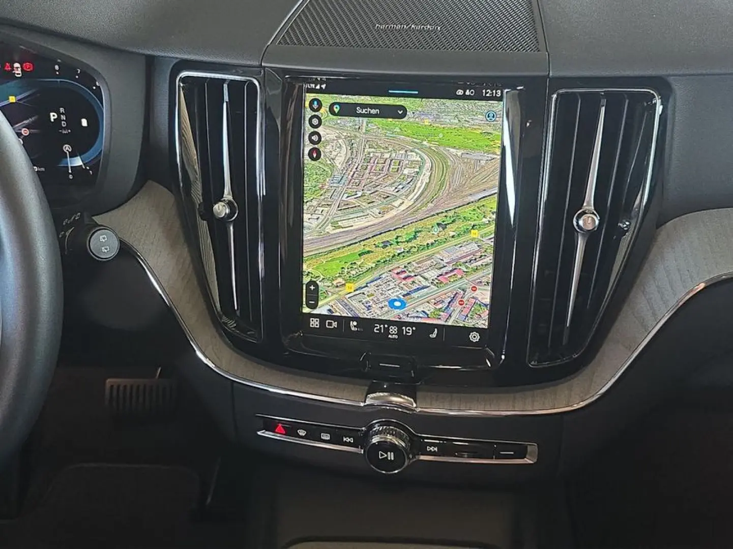 XC60 B5 B AWD Plus Dark