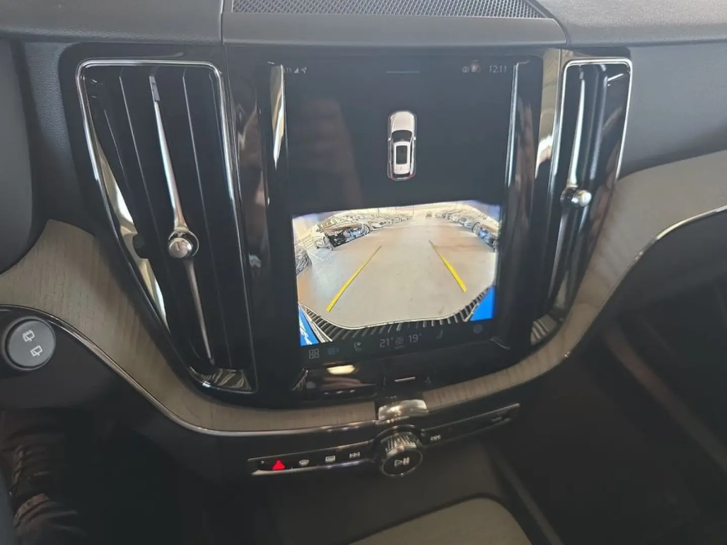 XC60 B5 B AWD Plus Dark