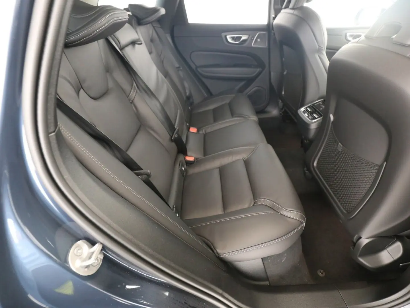 XC 60 B5 Ultra Dark AWD