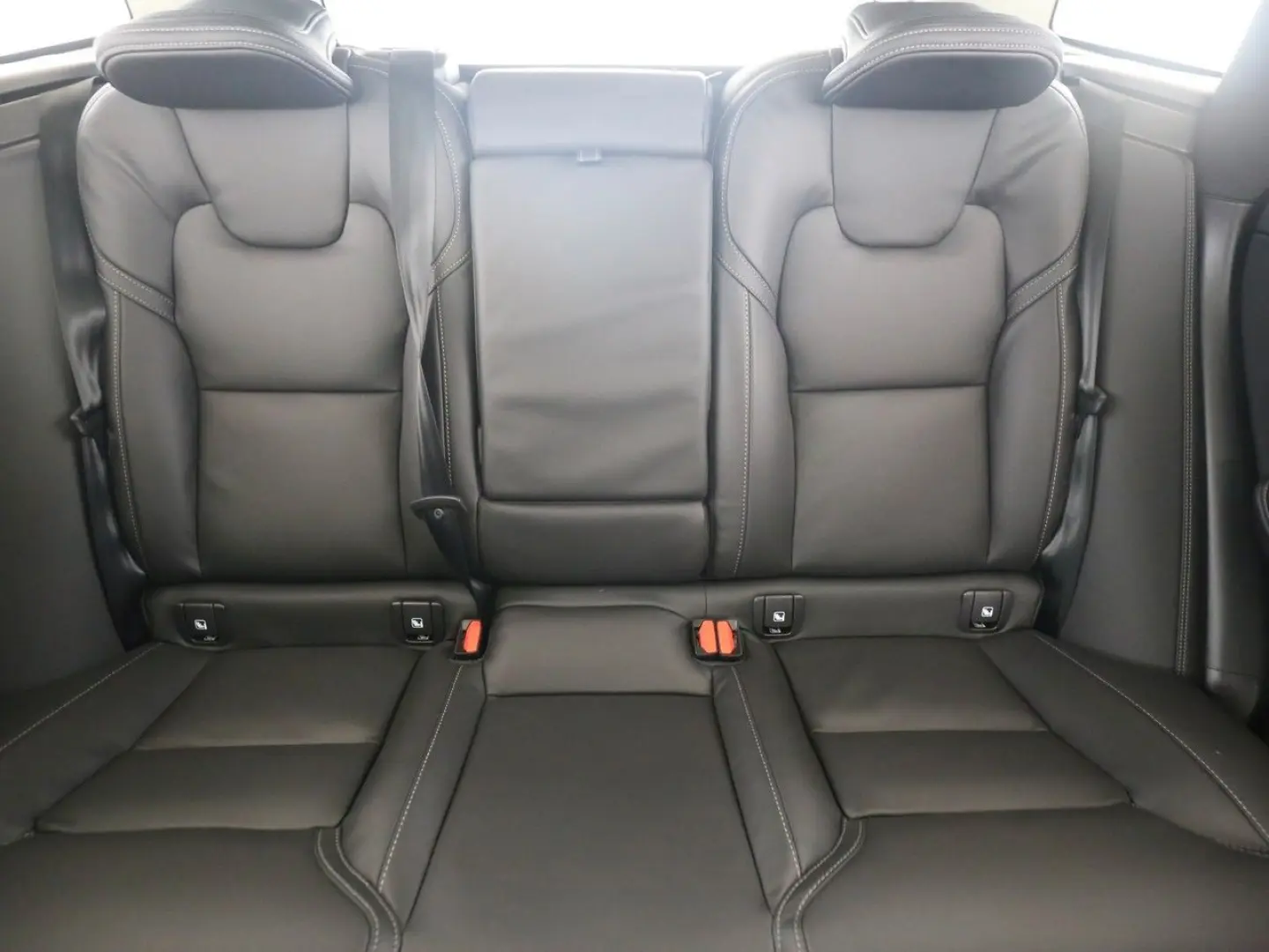 XC 60 B5 Ultra Dark AWD