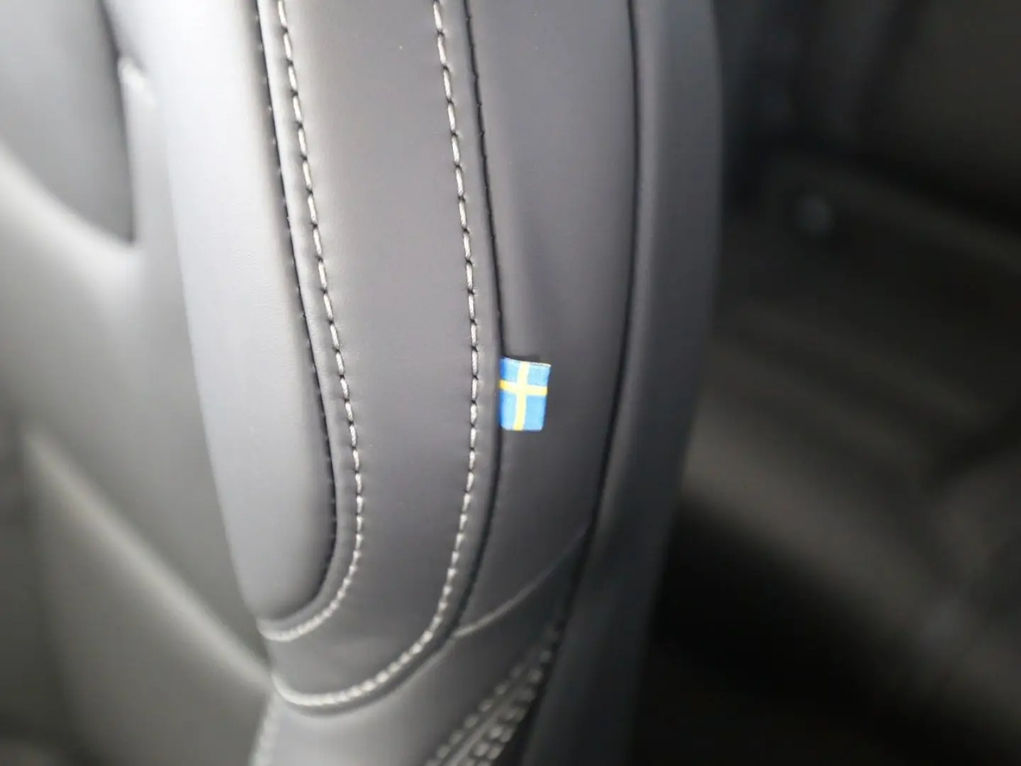 XC 60 B5 Ultra Dark AWD