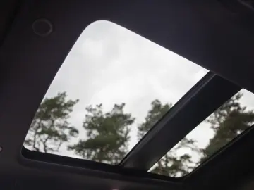 Range Rover Sport 3.0 P550e Autobiography   Cara