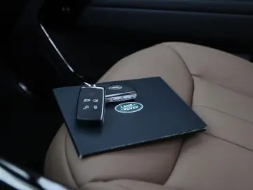 Range Rover Sport 3.0 P550e Autobiography   Cara