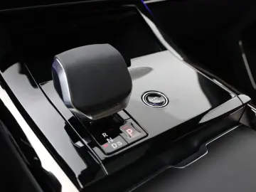 Range Rover Sport 3.0 P550e Autobiography   Cara