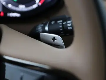 Range Rover Sport 3.0 P550e Autobiography   Cara