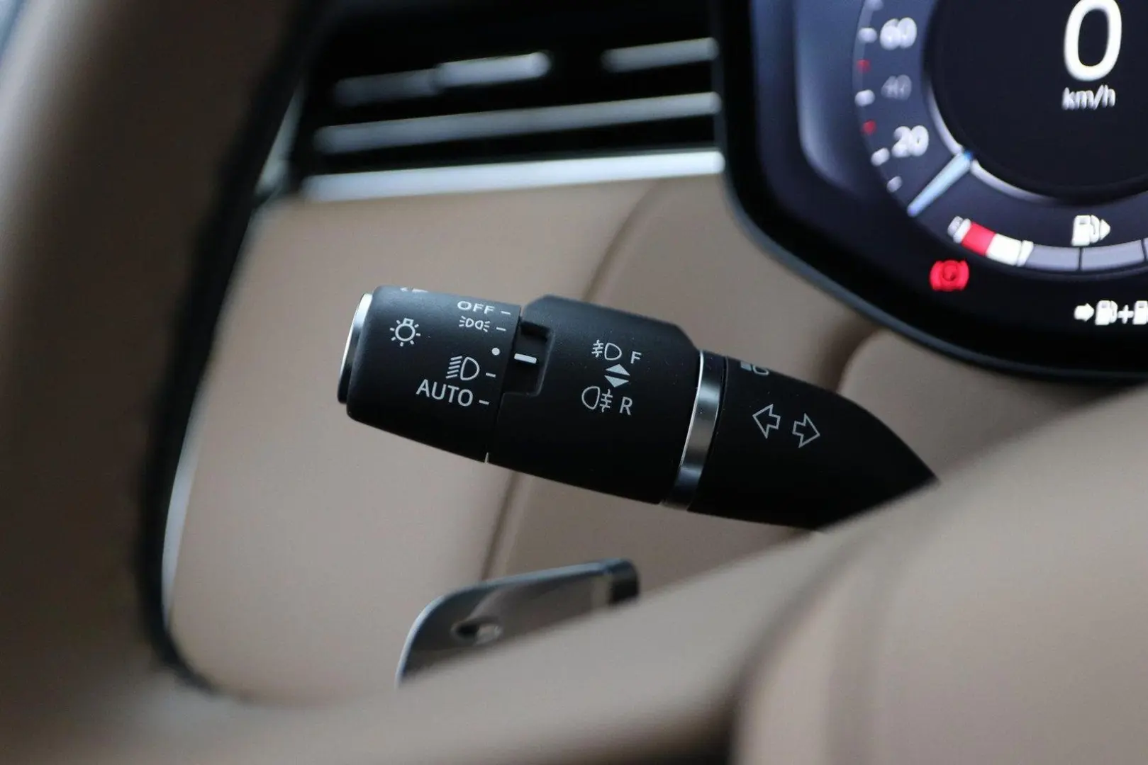 Range Rover Sport 3.0 P550e Autobiography   Cara