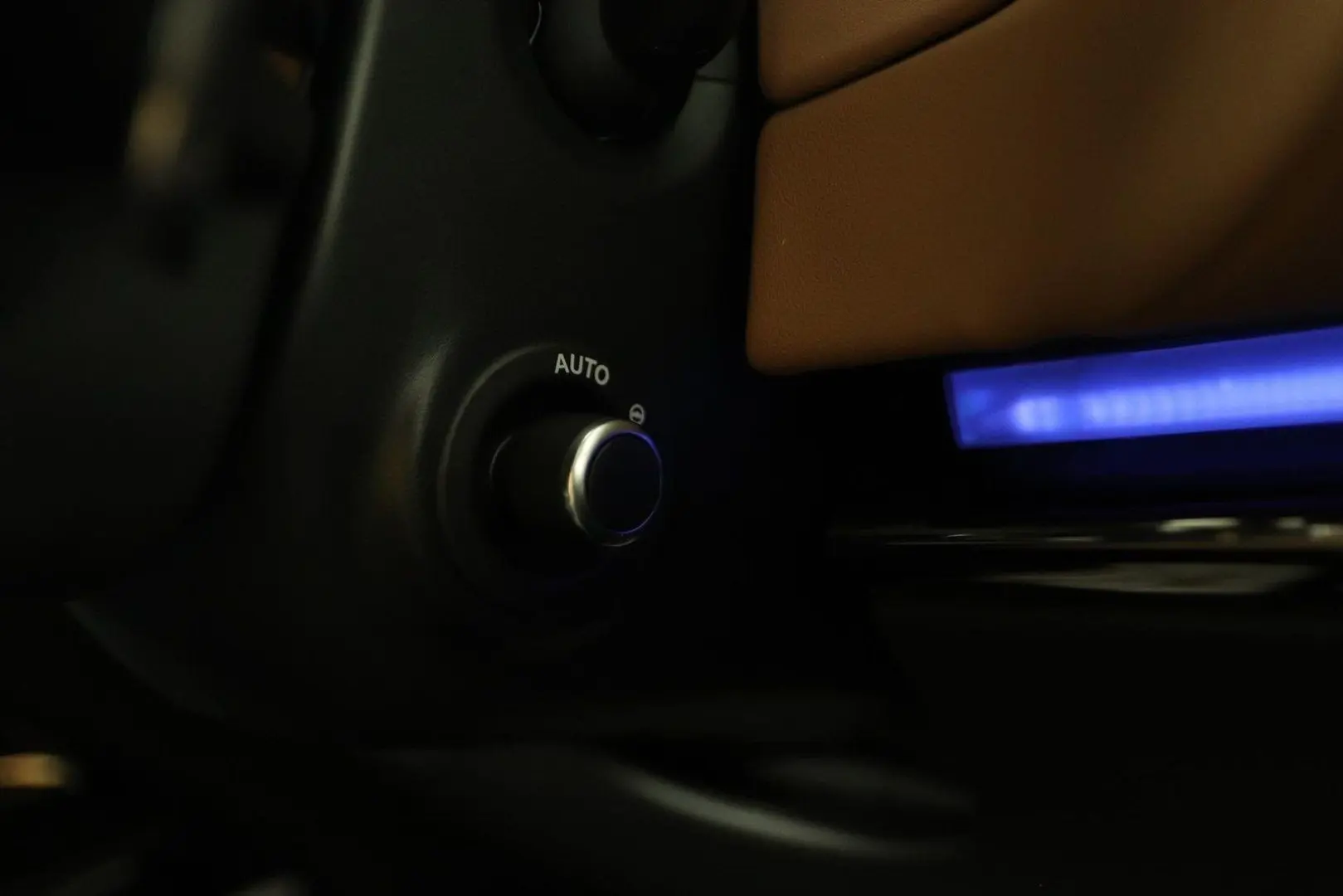 Range Rover Sport 3.0 P550e Autobiography   Cara