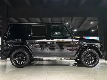 G 400d  AMG Burmester 360  Schiebedach Carbon