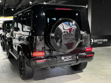 G 400d  AMG Burmester 360  Schiebedach Carbon