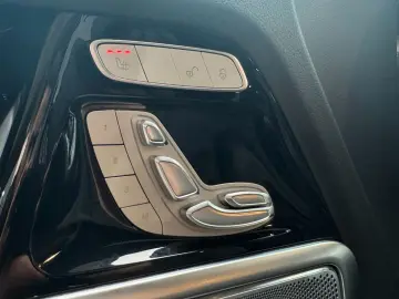 G 400d  AMG Burmester 360  Schiebedach Carbon