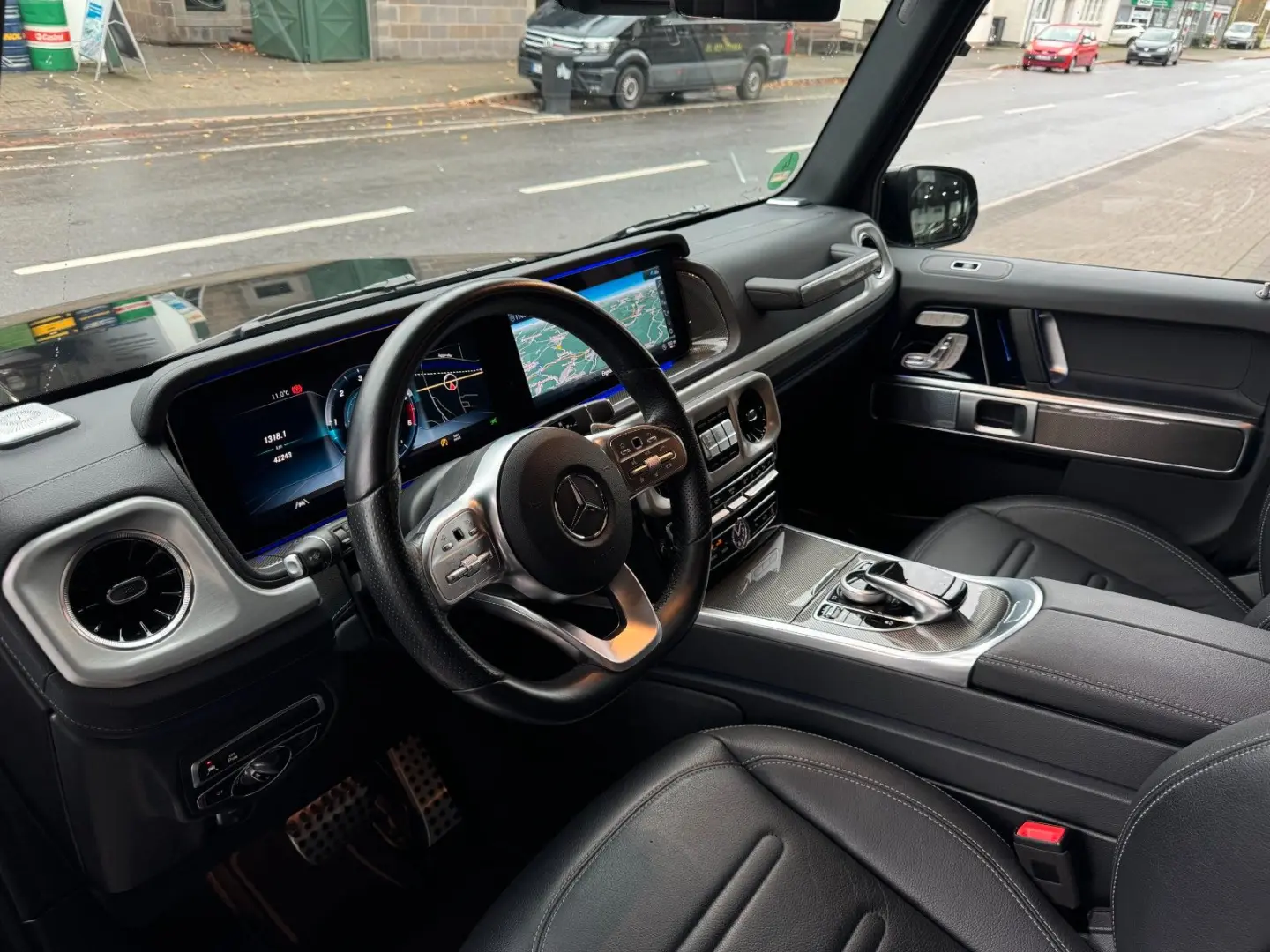 G 400d  AMG Burmester 360  Schiebedach Carbon