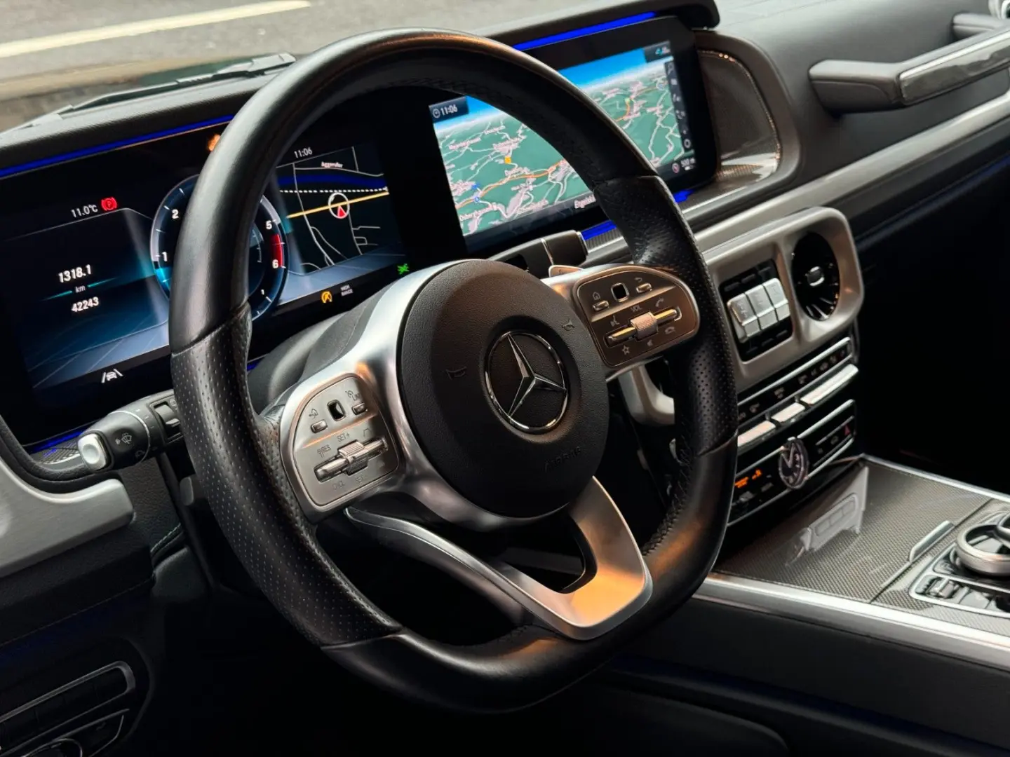 G 400d  AMG Burmester 360  Schiebedach Carbon