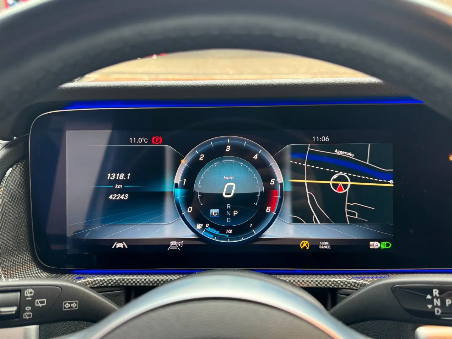 G 400d  AMG Burmester 360  Schiebedach Carbon