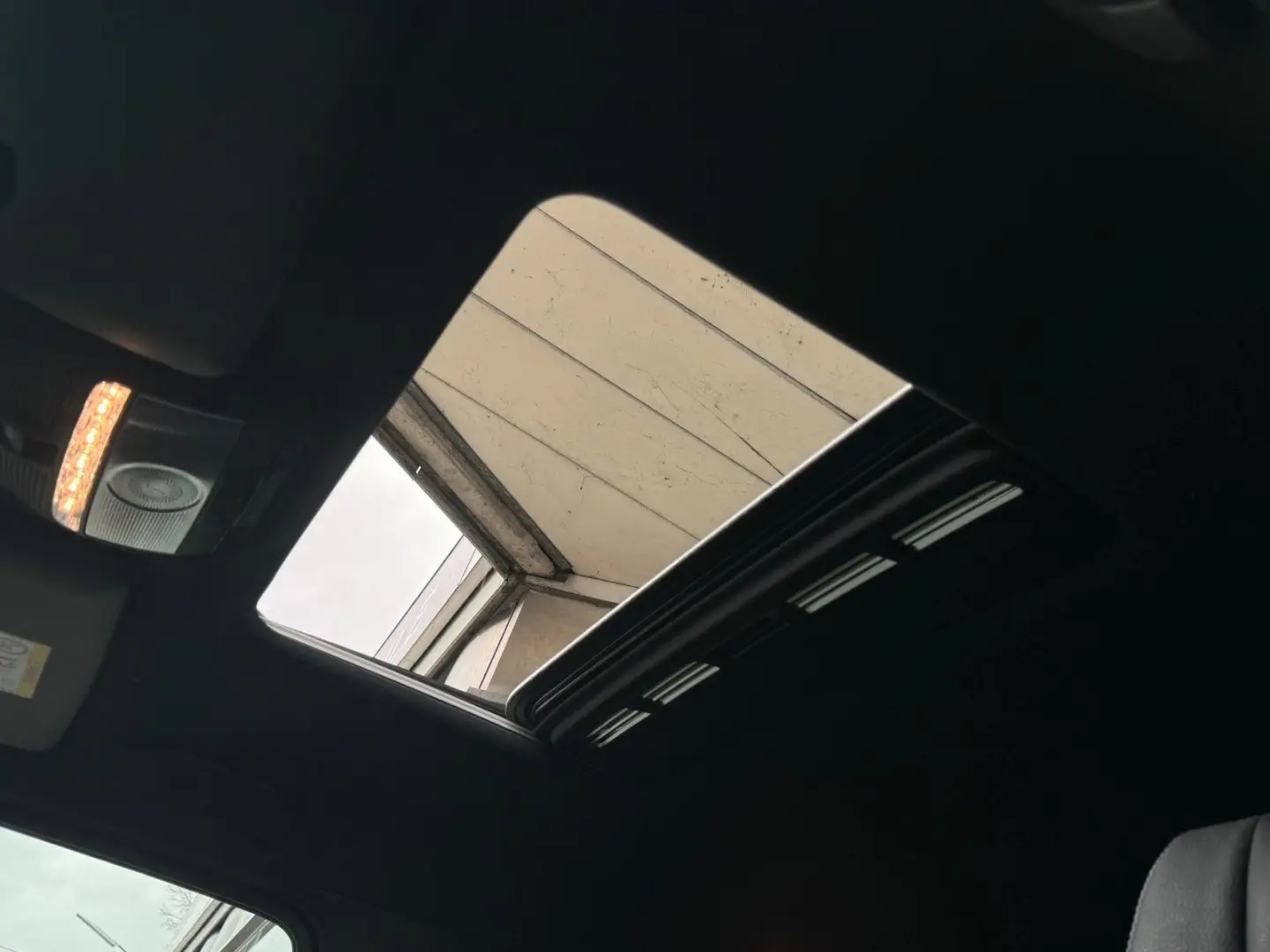 G 400d  AMG Burmester 360  Schiebedach Carbon