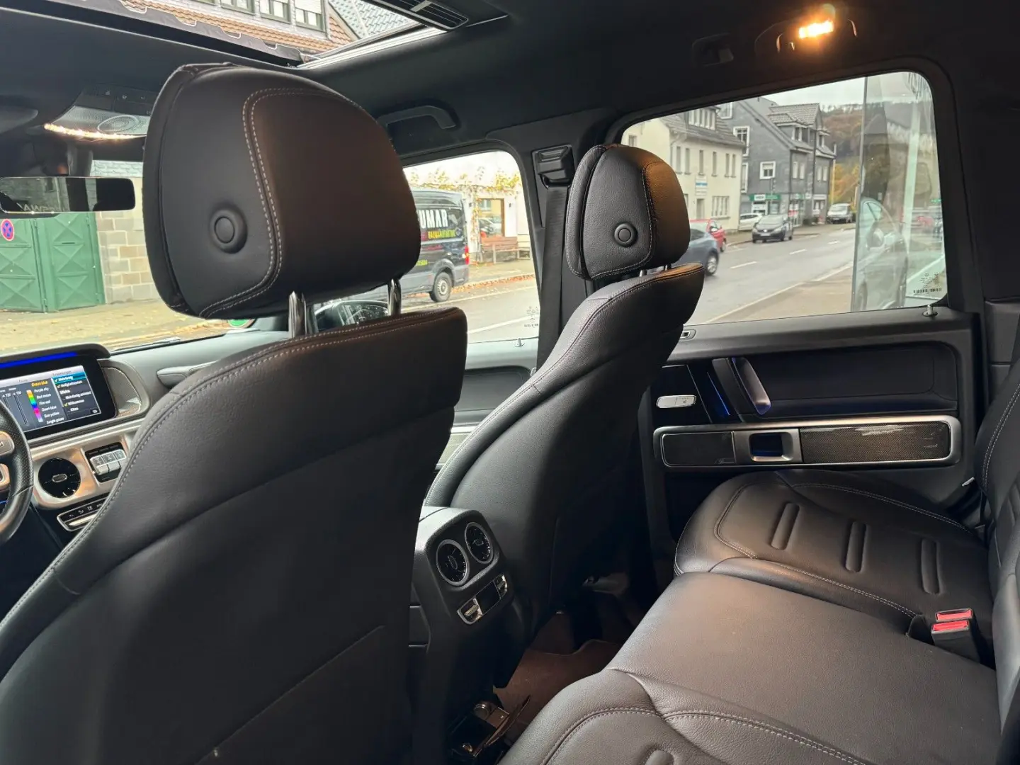 G 400d  AMG Burmester 360  Schiebedach Carbon