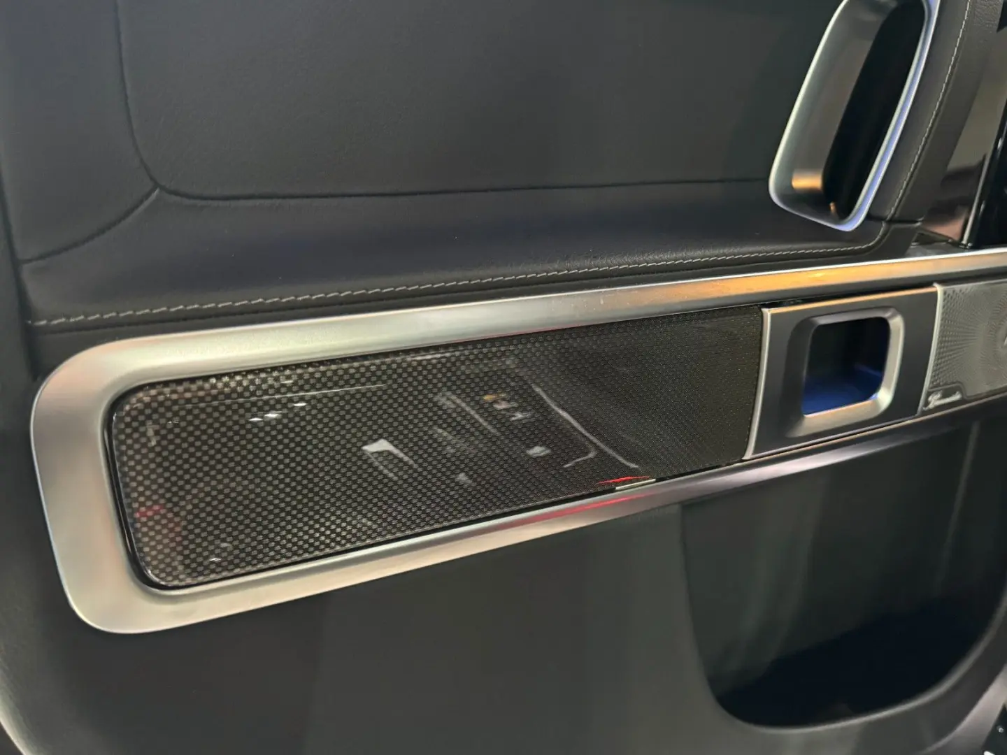 G 400d  AMG Burmester 360  Schiebedach Carbon