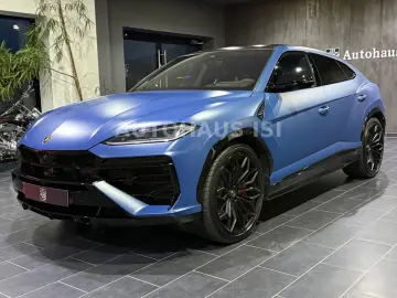 Urus SE BLU GRIFO MATT AD-PERSONAM CARBON 3D B&O