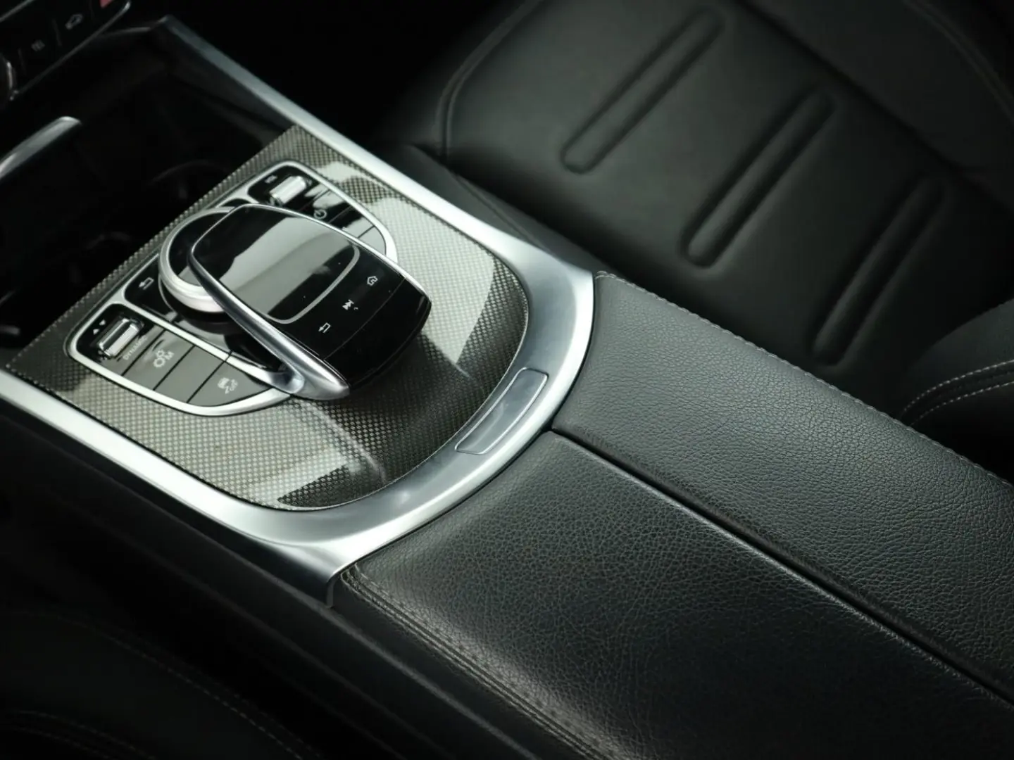 G 400 d  AHK Multibeam Standheizung 360 Kamera