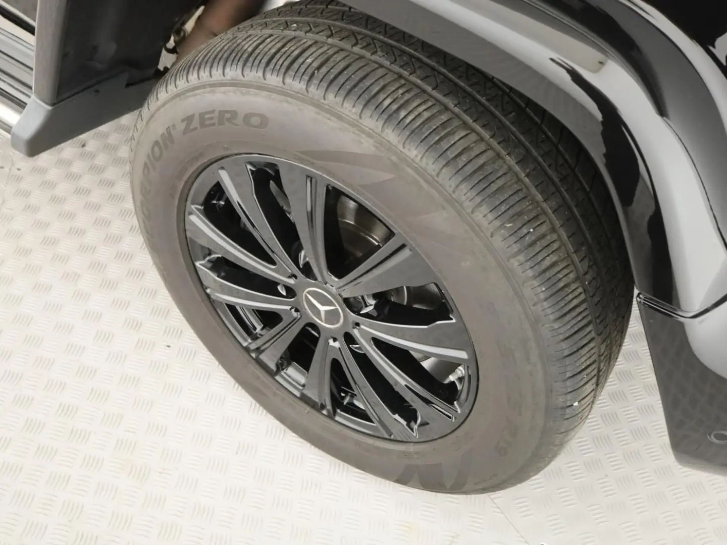 G 400 d  AHK Multibeam Standheizung 360 Kamera