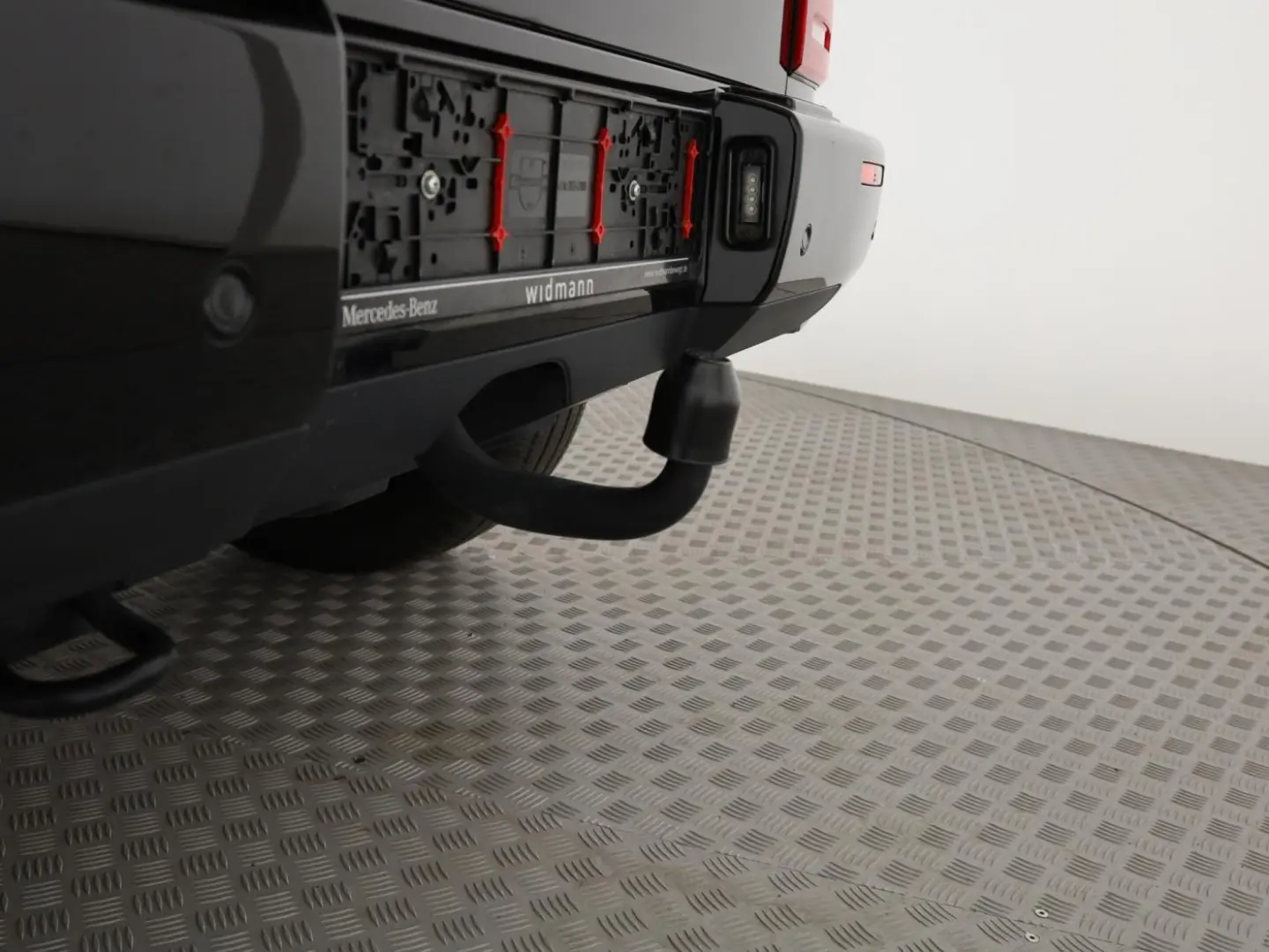 G 400 d  AHK Multibeam Standheizung 360 Kamera