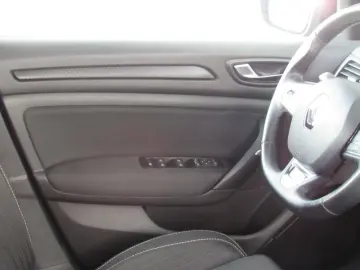 RENAULT MEGANE 1.3 TCe 116CP Business